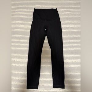 Sz 4 lululemon athletica Black High-Rise Leggings